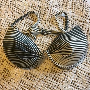 SUNSETS SEPARATES BLUE AMD WHITE STRIPPED BIKINI D